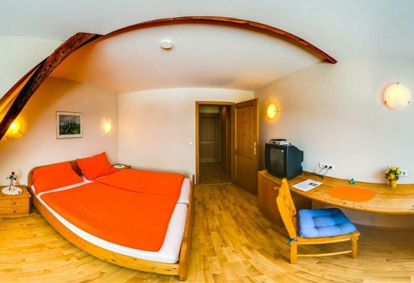 Номер Стандарт, Frühstückspension Zanglhof