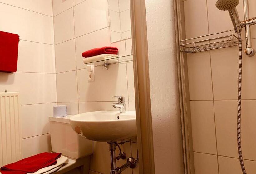 Трехместный Номер Стандарт с Балконом, Pension Jagerhof   Sommercard Inkl   5 Min Zum Hochzeiger