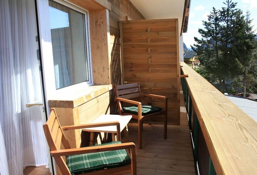 Номер Стандарт с Балконом, Landhotel Wolf