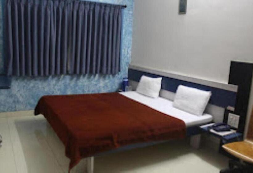 Номер Deluxe, Cool Palace, Nashik