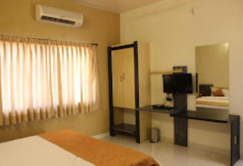 Номер Deluxe Кровать Кинг, Cool Palace, Nashik