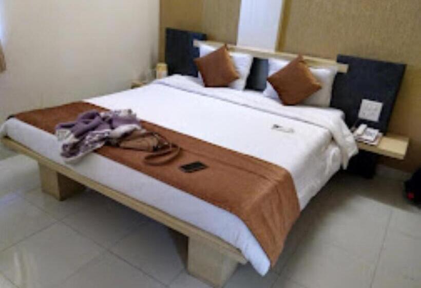 Номер Deluxe Кровать Кинг, Cool Palace, Nashik