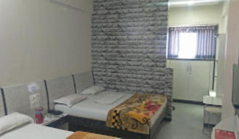 Номер Стандарт Трехместный, Vishal Palace,nashik