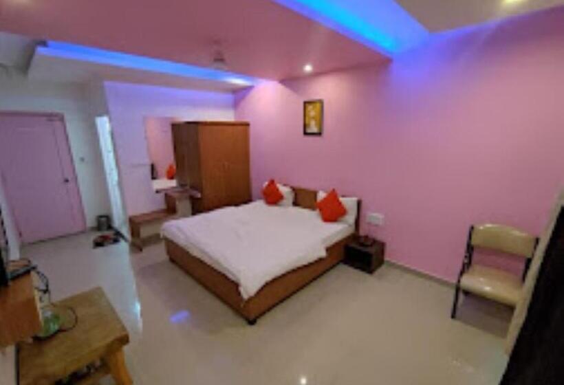 Номер Стандарт, Krishna Guest House Vapi