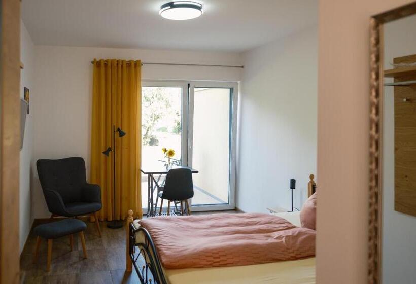 Номер Стандарт с Террасой, Pension Haus Am Picho