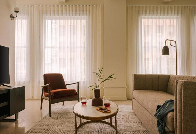 Апартаменты 2 Спальни, Sonder The Craftsman
