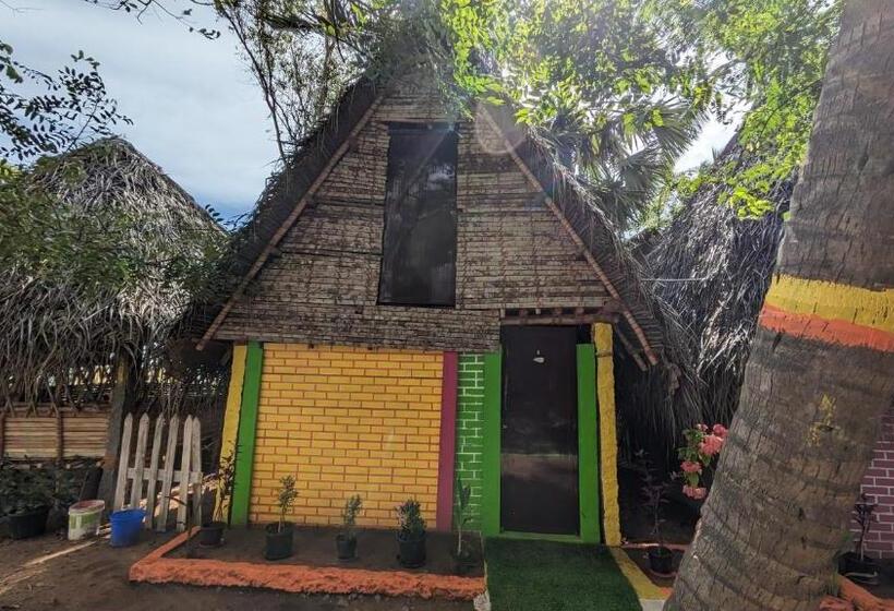 Номер Стандарт Совместная Ванная, Banana Beach House