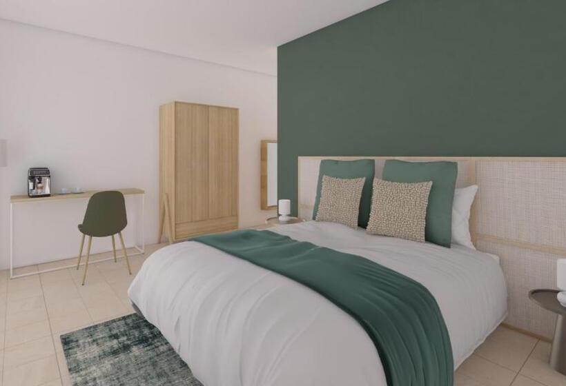 اتاق لوکس با چشم‌انداز دریا, Hôtel A Stretta