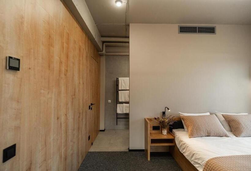 스위트 킹사이즈 침대, Miramar Smart Room
