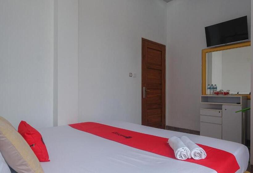 Номер Deluxe, Reddoorz Syariah Near Gerbang Dieng 2