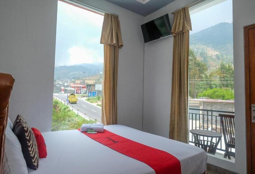 Номер Стандарт, Reddoorz Syariah Near Gerbang Dieng 2
