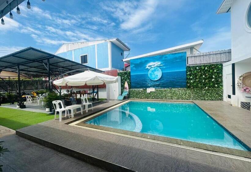 اتاق استاندارد با تخت بزرگ, บ้าน พัก ดี เกาะล้าน Ban Phak D Koh Larn