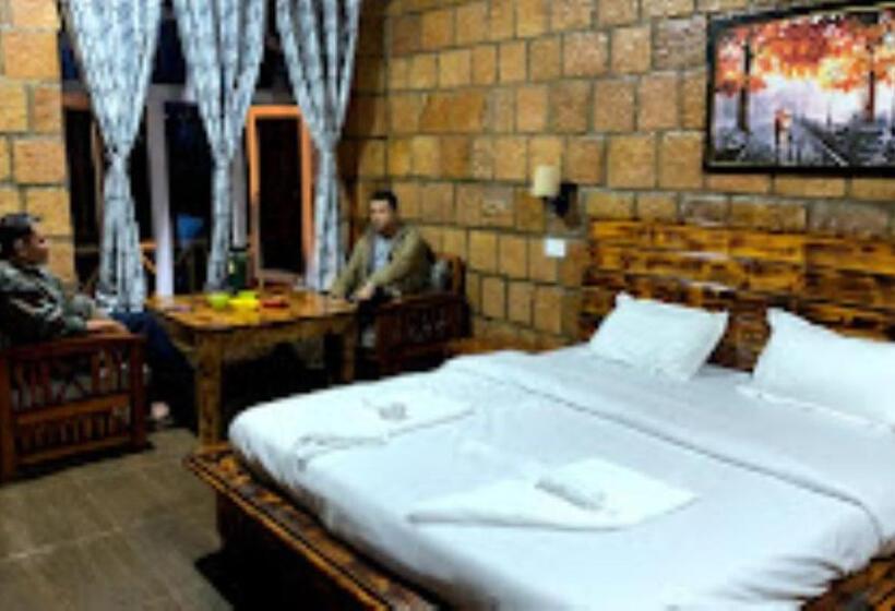 Номер Стандарт, Saral Adventure Resort, Khliehriat