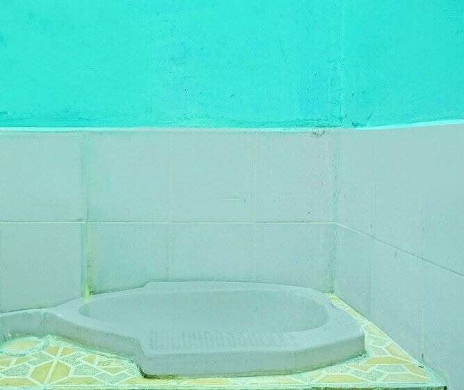 اتاق لوکس, Oyo 93298 Barito House