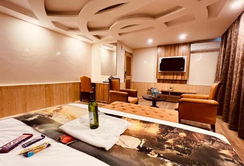Стандартный Номер Кровать Кинг, West Western