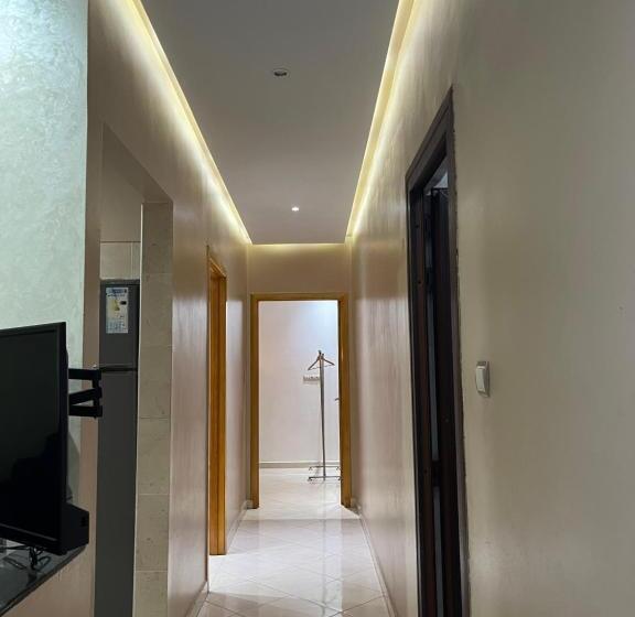 آپارتمان 1 خوابه با بالکن, Four Seasons Residency