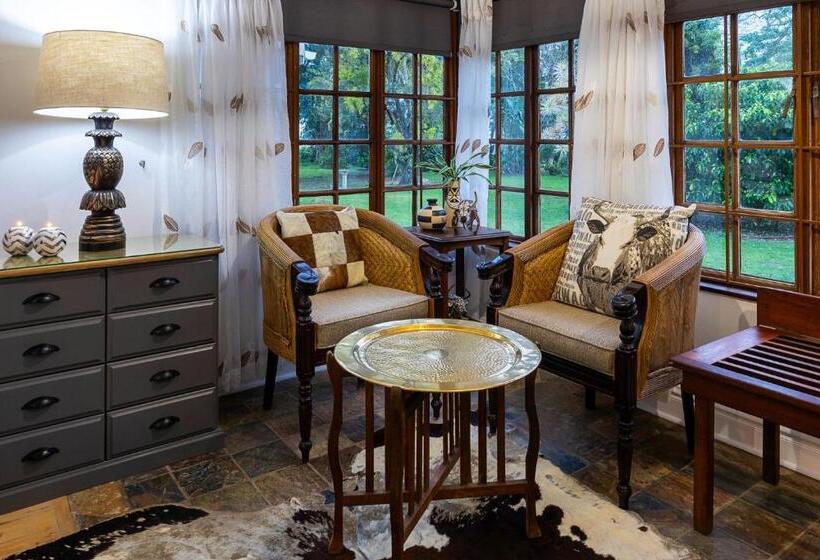 Номер Стандарт с Террасой, Seaforth Country House