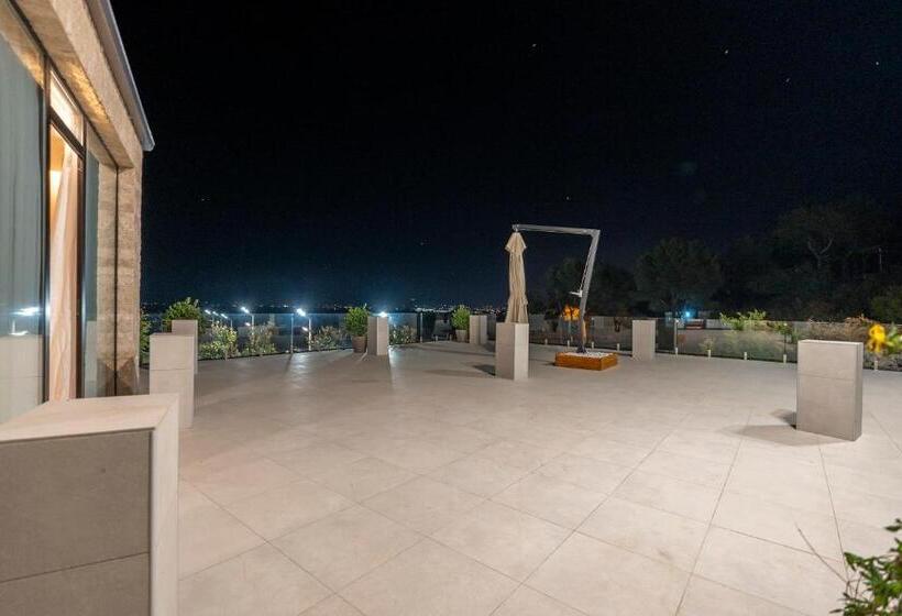 테라스 스위트, Duomo Resort