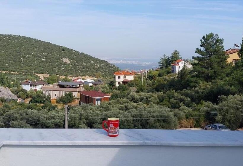 Номер Стандарт Вид на Море с Балконом, Seron Mountain House