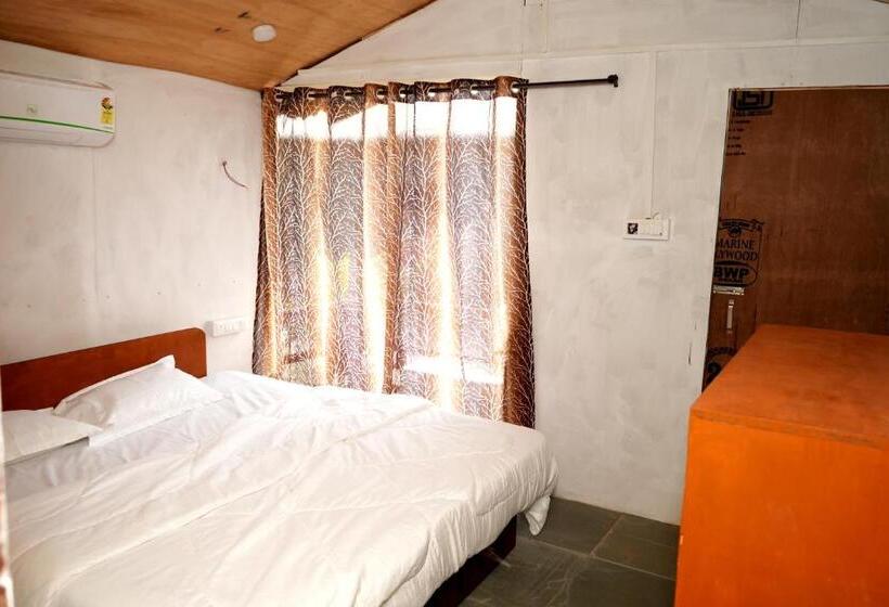 Номер Deluxe Вид на Море с Балконом, Om Beach Resort