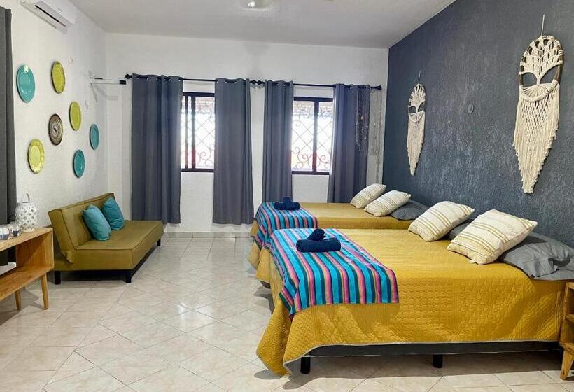Семейный Номер Боковой Вид на Море, Itzé Hostel Boutique   Progreso