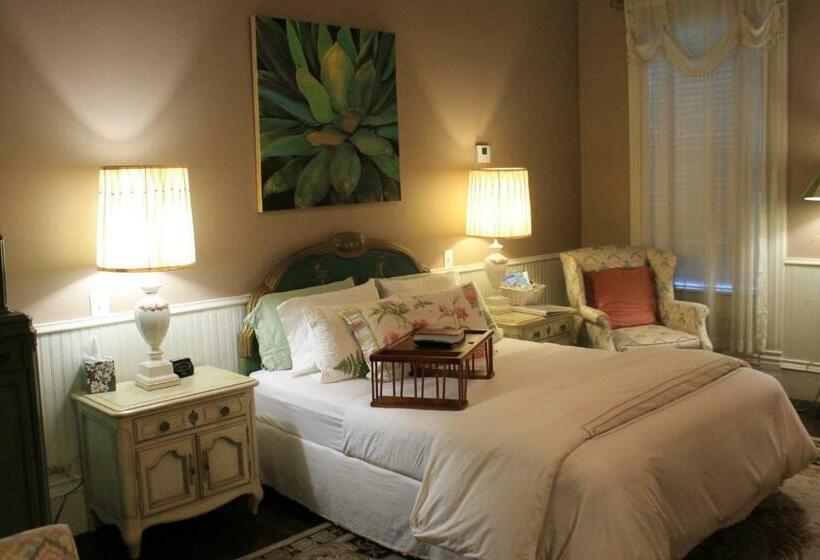 Люкс Вид на Сад, Grand Magnolia Ballroom & Suites