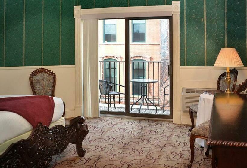 Люкс, Water Street Inn