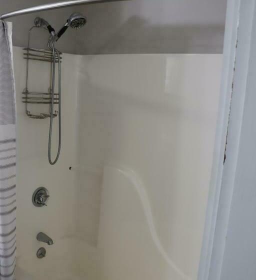 Дом 4 Спальни, Sea View Motel