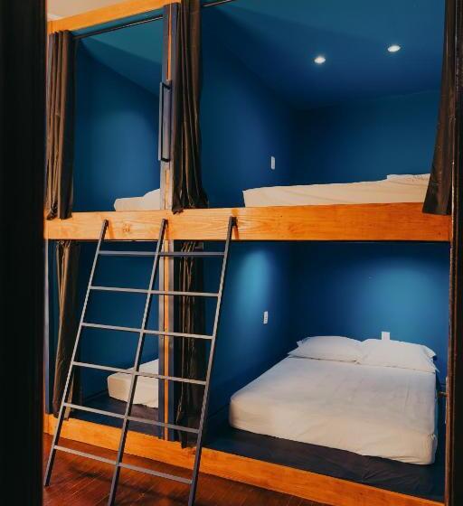 Quarto Familiar, Hostel Casarão Fronteira