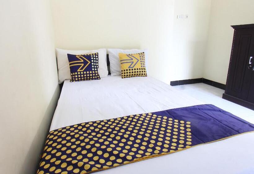 Номер Deluxe, Oyo Life 93155 Wisma Sarah