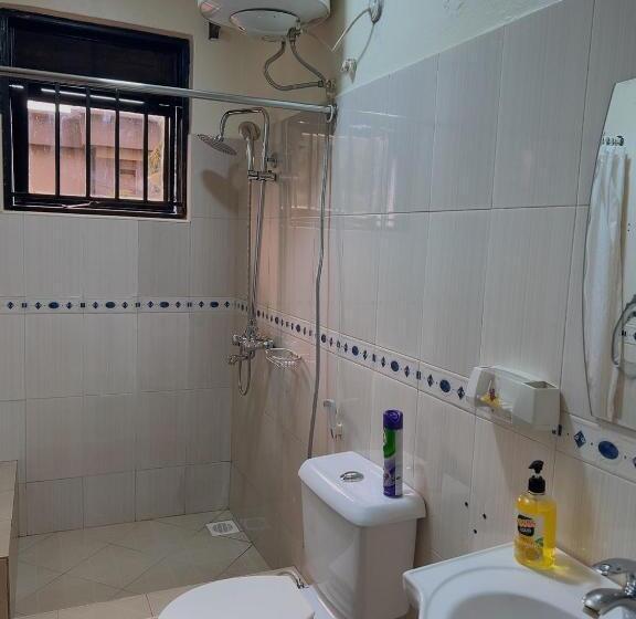 اتاق استاندارد با تراس, Airportlinkguesthouse2