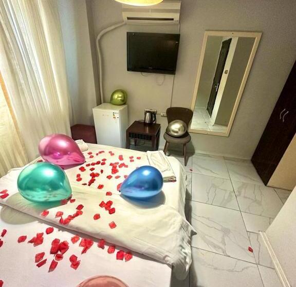 اتاق استاندارد با تخت بزرگ, Raydon