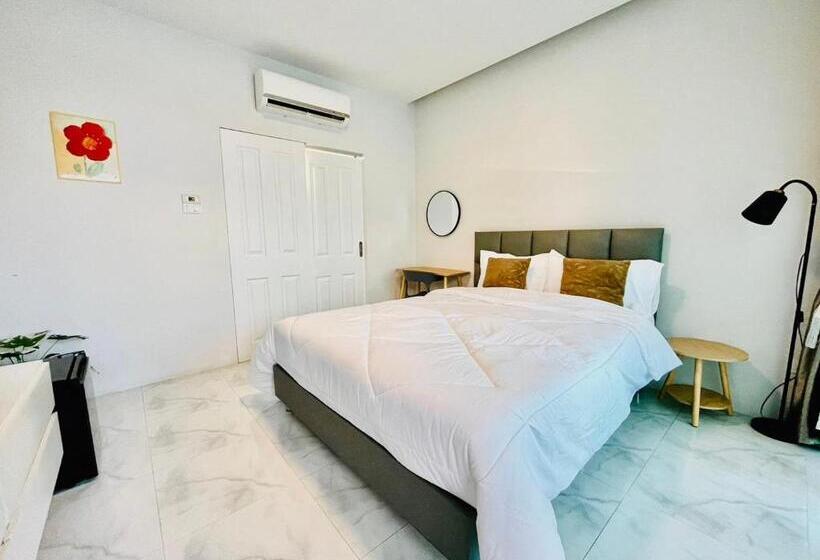 Номер Deluxe с Балконом, Sky View Home And Hostel Chiangmai