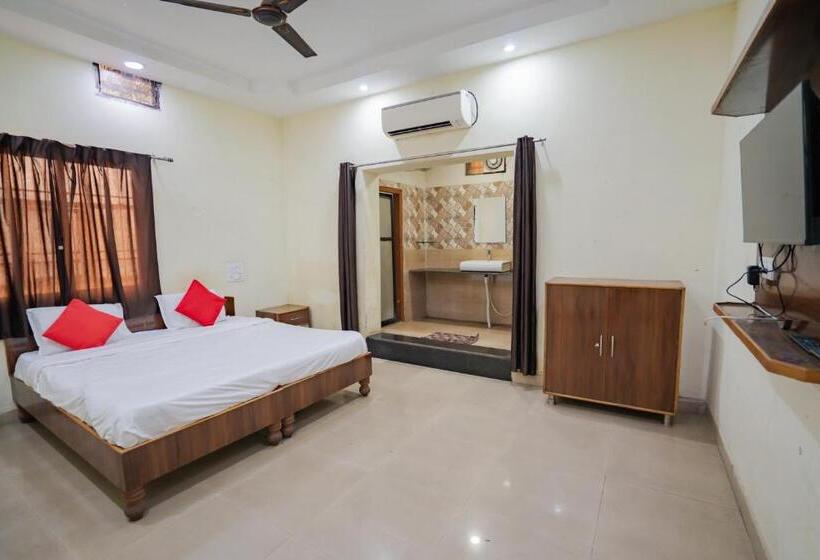 Номер Deluxe, Prince Guest House