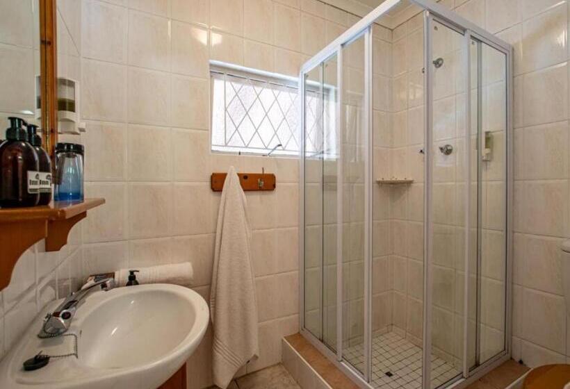 Студия Стандарт, Inn Afrika Bed And Breakfast