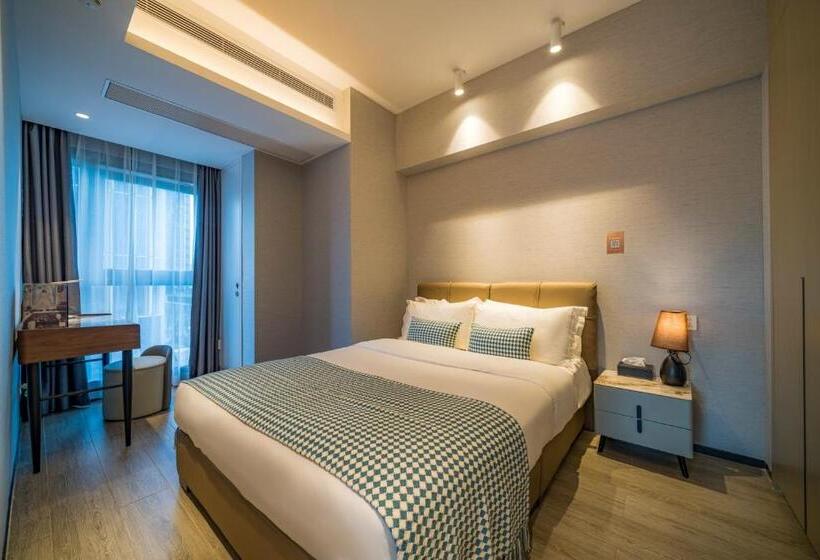 استودیوی استاندارد, Boston Executive Apartments