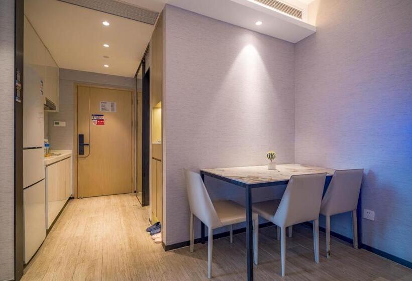 استودیوی استاندارد, Boston Executive Apartments