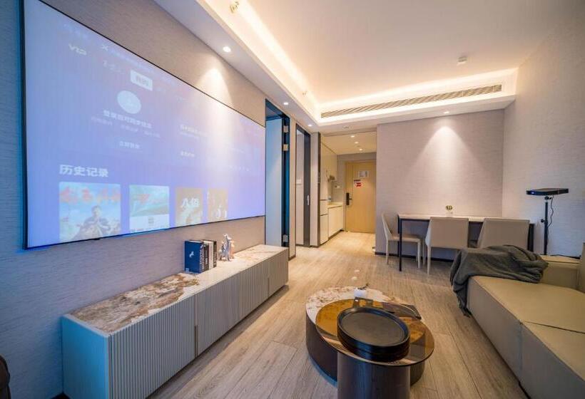 استودیوی استاندارد, Boston Executive Apartments