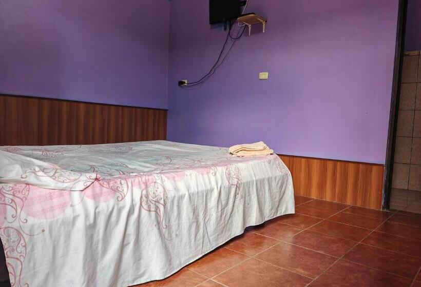 اتاق استاندارد, Bioluminiscencia Hostel Tours   North