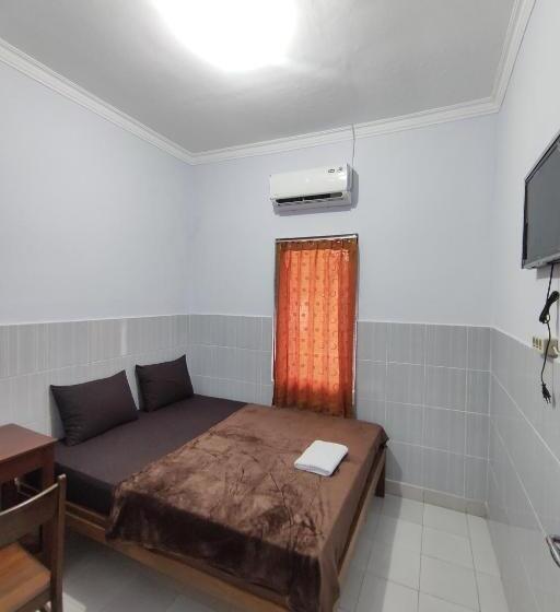 اتاق لوکس, Oyo 93173 Khazanah Room Syariah