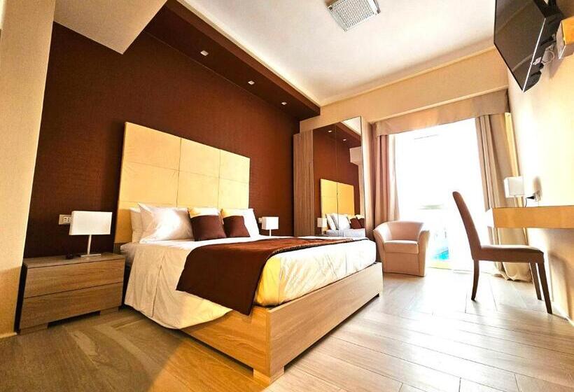 اتاق لوکس سه تخته, Trilogy Prestige   Central Premium Suites