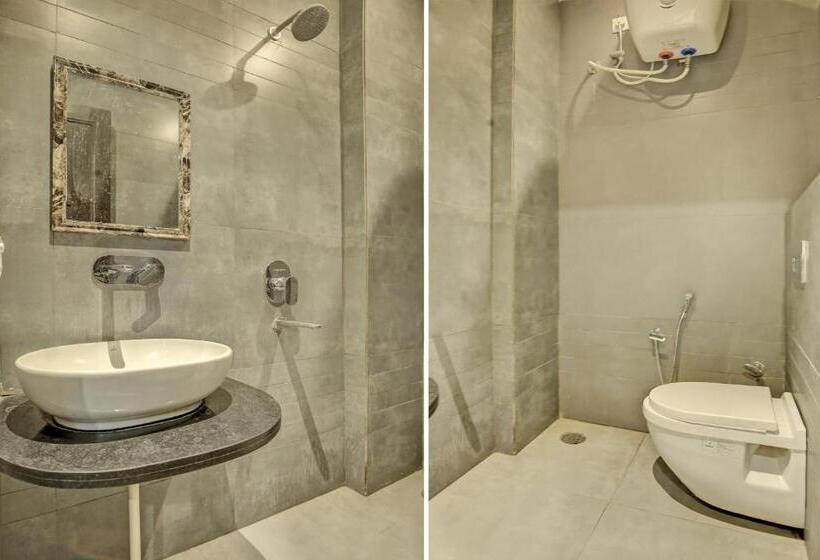 اتاق کلاسیک سه تخته, Oyo Flagship 81231 Hotel Seven