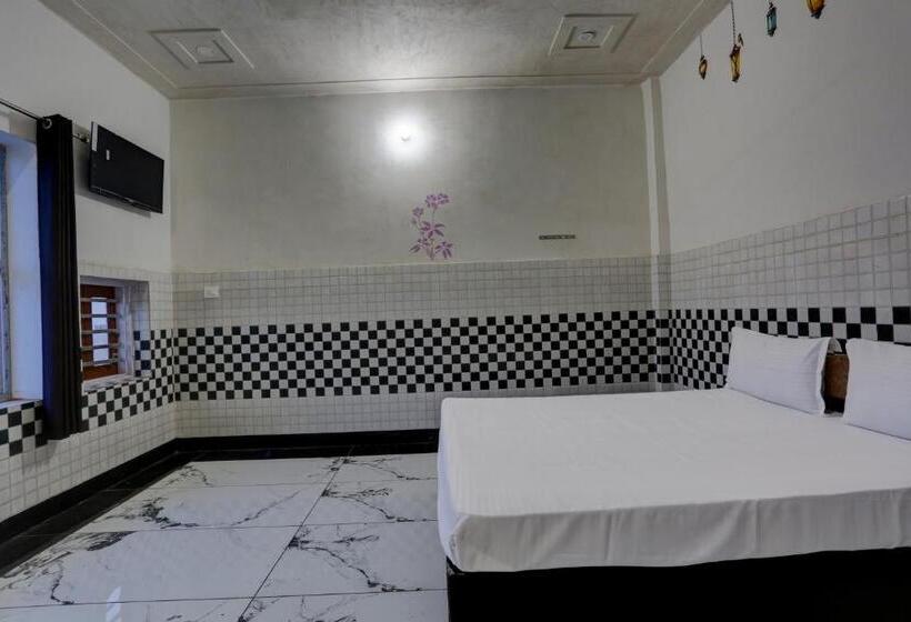 三人经典房间, Oyo Hotel Dream