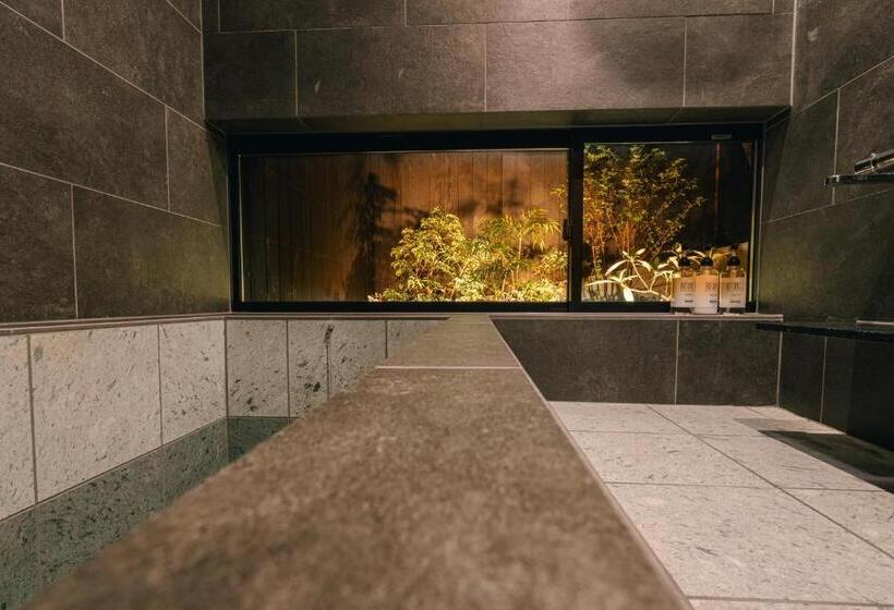 Четырехместный номер Премиум, Private Your Resort Ittekurai 松山