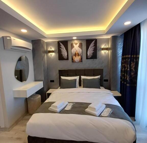 اتاق استاندارد با چشم‌انداز دریا, White Palace Haliç