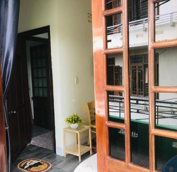 اتاق لوکس با چشم‌انداز شهر, Destiny Homestay Hue
