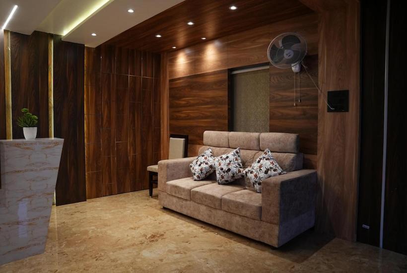 Люкс Кровать Кинг, Townhouse 1168 Hotel Sm Paradise