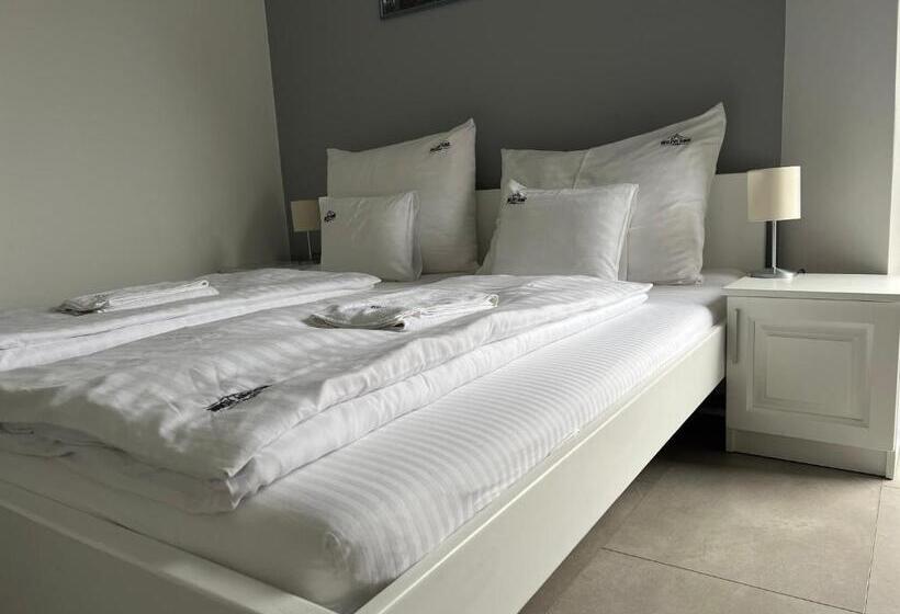 اتاق استاندارد سه نفره, Misleny Home