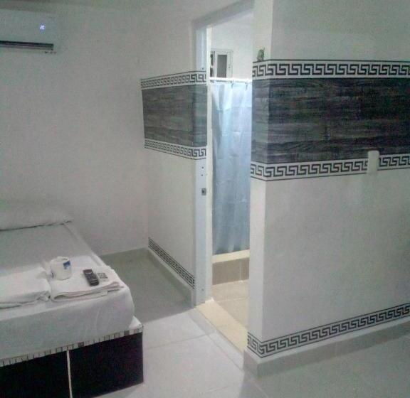 اتاق استاندارد, Privado