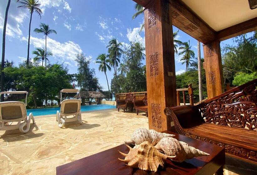 ویلای یک اتاق خوابه با استخر شنا, Cast Away Residence